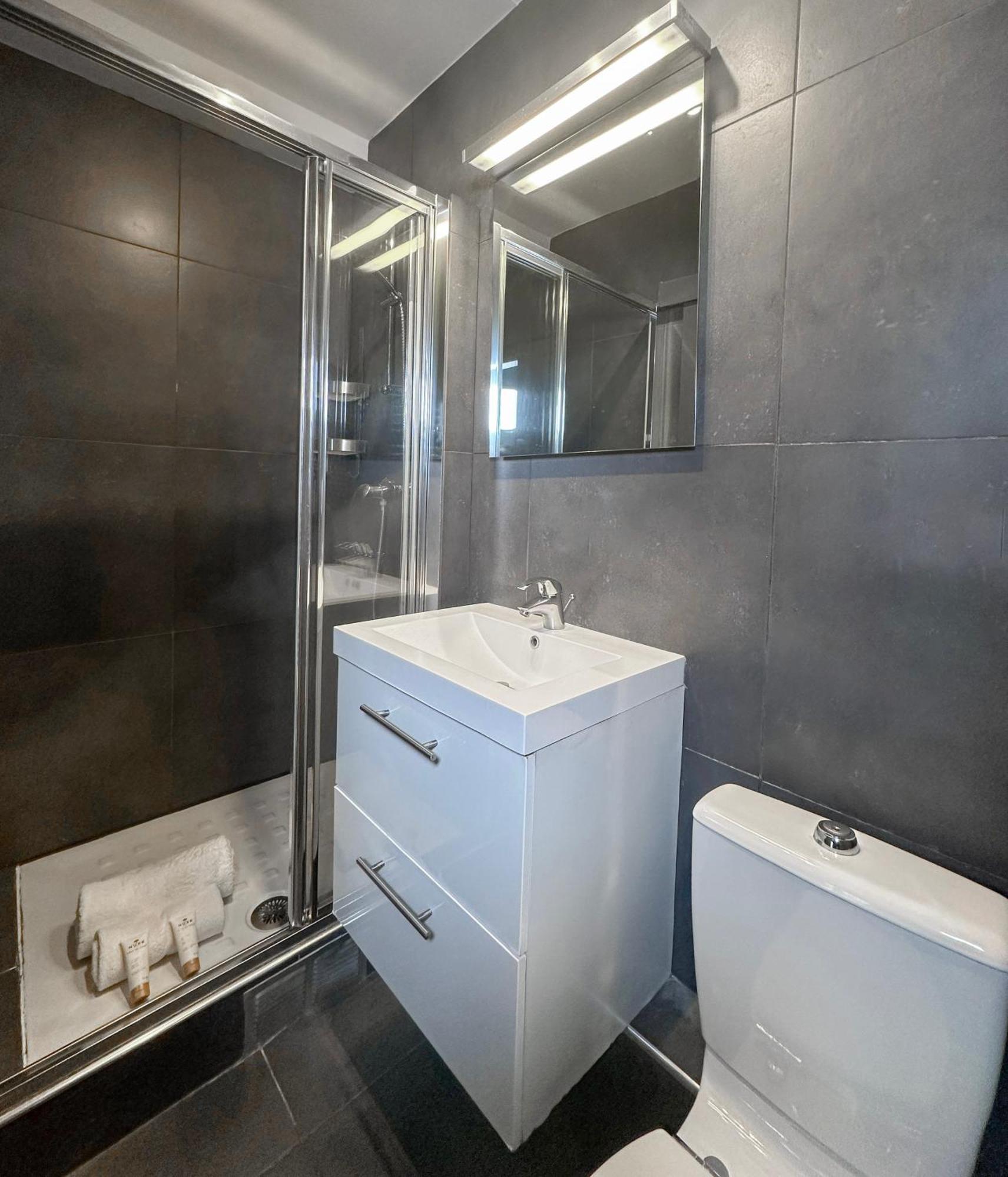 Stunning Apartment Near Eiffel Tower Paris Dış mekan fotoğraf