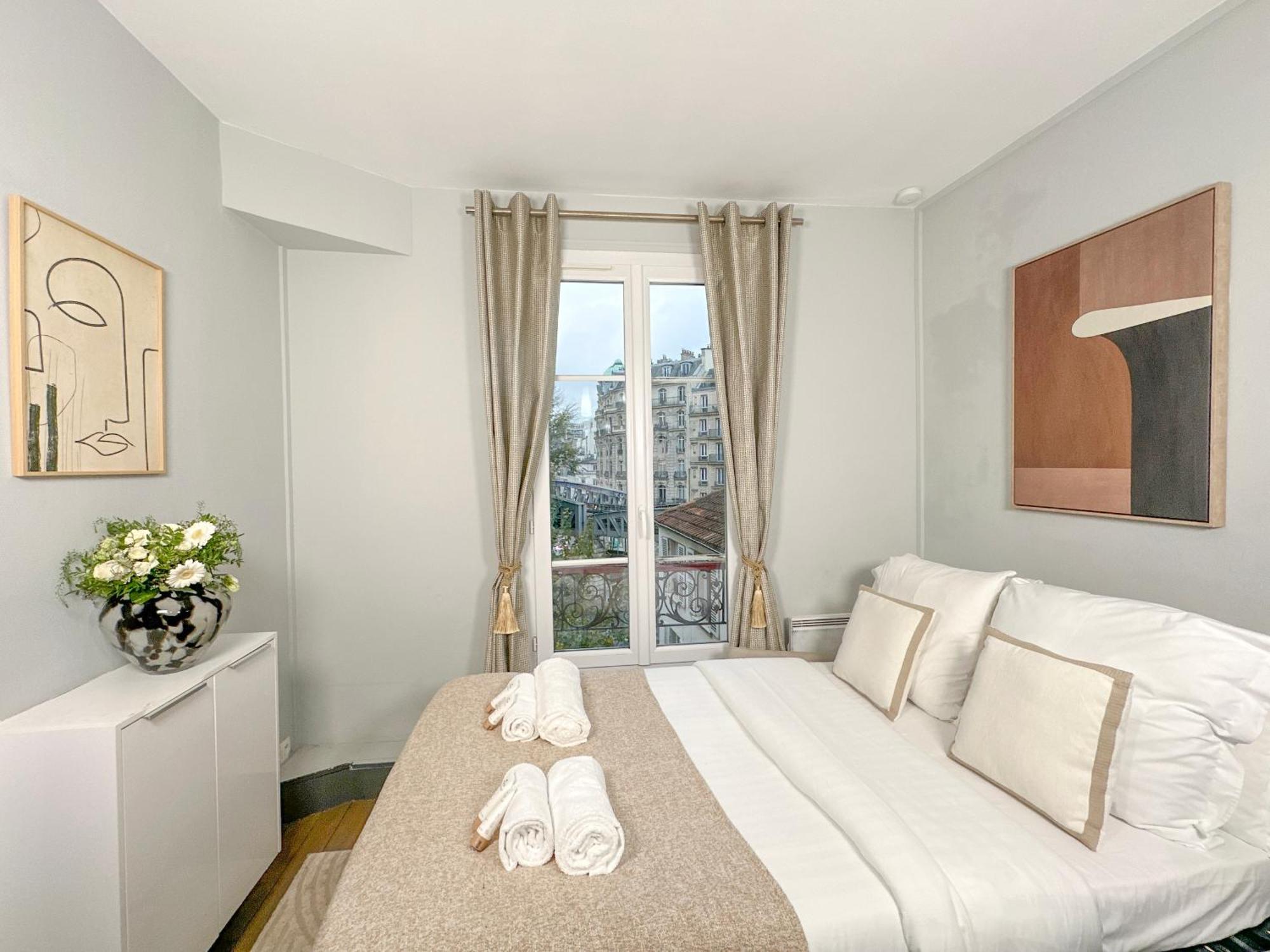 Stunning Apartment Near Eiffel Tower Paris Dış mekan fotoğraf